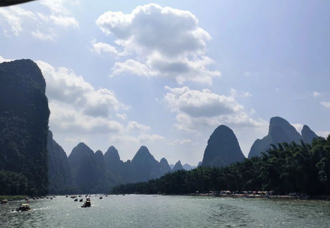 广西旅游靠谱地陪分享攻略旅游指南OG真人平台广西地陪联系方式推荐